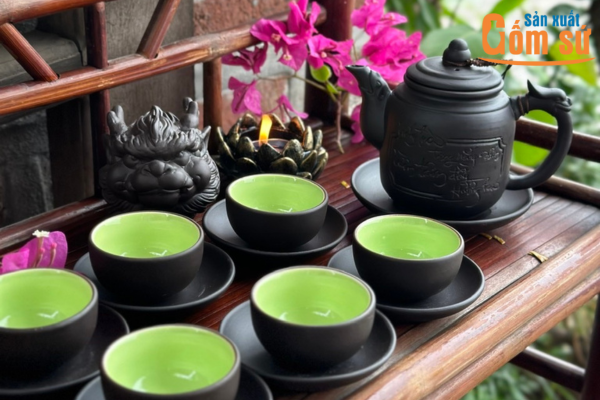 Ấm chén quà tặng Bát Tràng men tử sa Ấm chén quà tặng Bát Tràng men tử sa