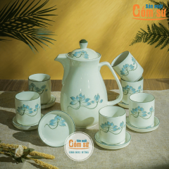 Bộ bình nước sứ Bát Tràng vẽ sen xanh