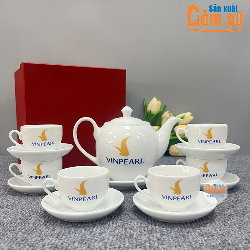 Qu&agrave; tặng 20-10 bộ ấm ch&eacute;n in logo