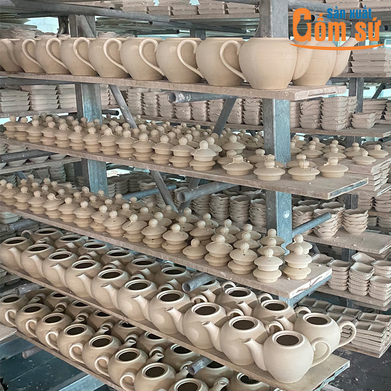 Đặt sản xuất ấm ch&eacute;n theo y&ecirc;u cầu