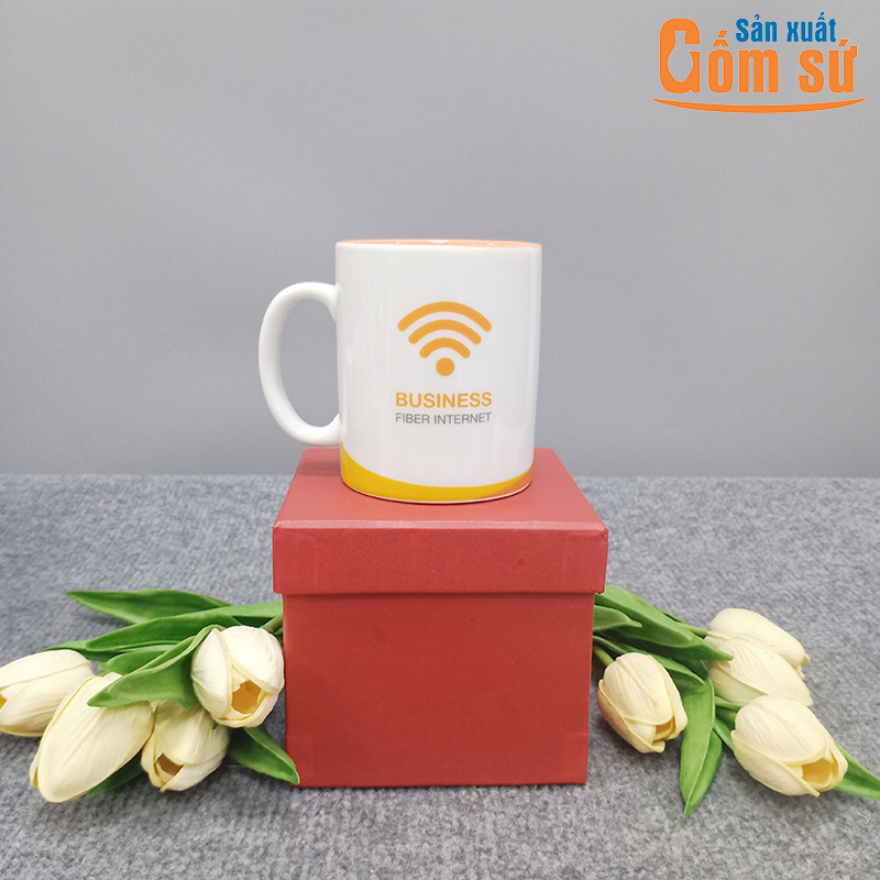 Sản xuất ly sứ in logo uy t&iacute;n