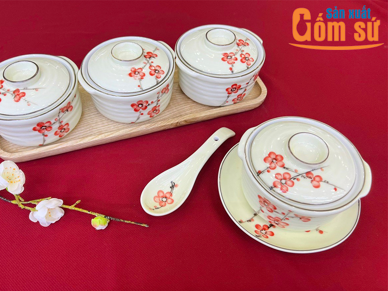 Thố chưng yến men m&agrave;u đẹp mắt v&agrave; sang trọng