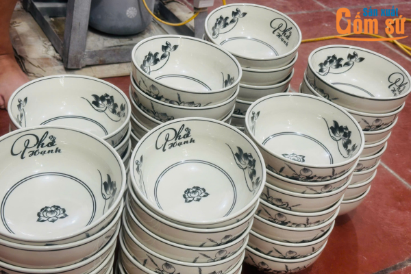 Tô ăn phở in logo Tô ăn phở in logo